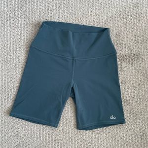 alo high waist biker shorts